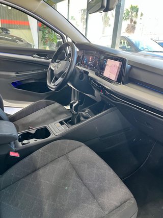 Volkswagen Golf 2021