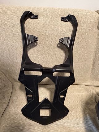Maleta Top case Yamaha MT07 50L con Soporte