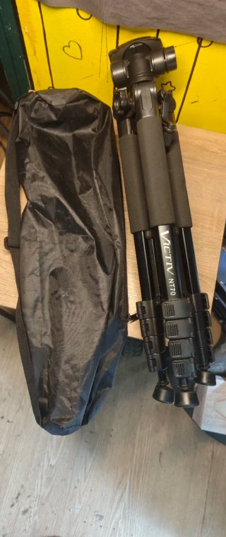Kit Canon R50 + DJI Mic + Extras (Garantía)