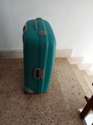 Maleta grande Roncato +80x60x35 cuatro ruedas