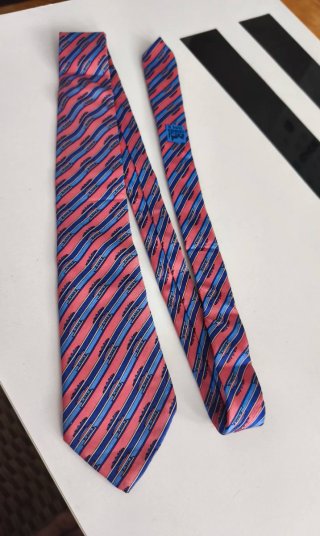 Corbata Hermes Rayas Rosas y Azules