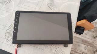 Pantalla Android Peugeot 407 y panel de control
