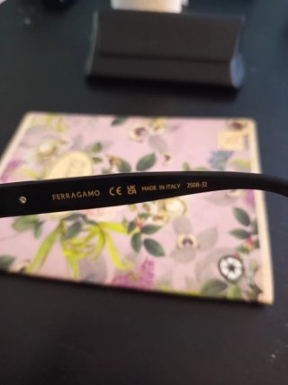 Occhiali da sole uomo Ferragamo neri