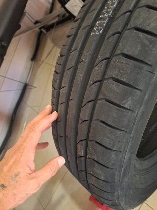 2       Neumáticos Goodride 255/65R15 96H. Nuevos