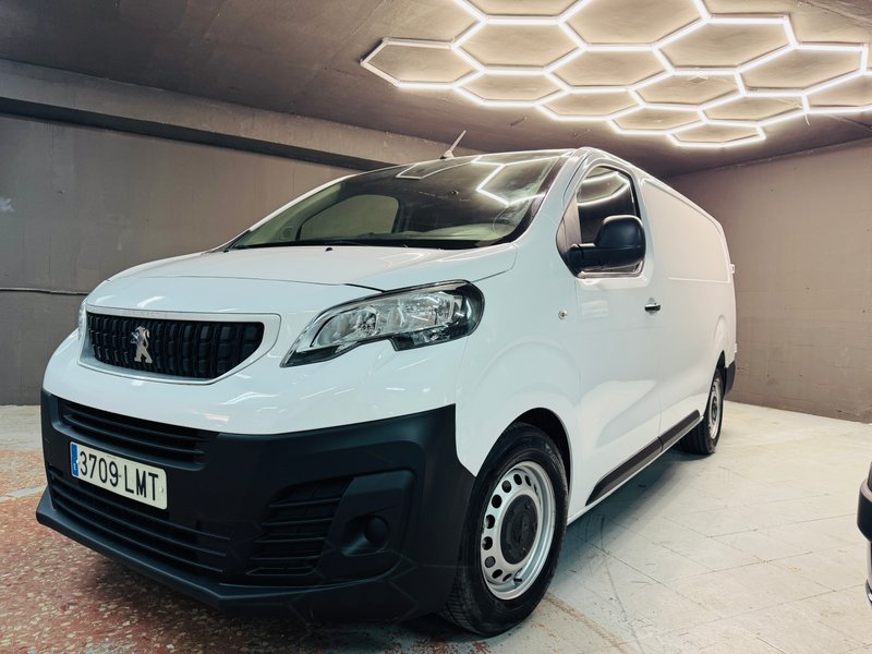 Peugeot Expert 2021