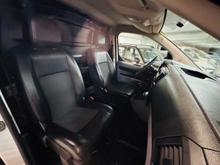 Peugeot Expert 2021