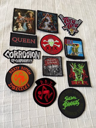Lote de 11 patches de bandas  20€ unidade