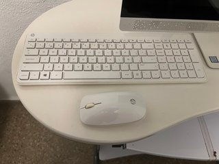 HP Pavilion All-in-One 27 Blanco