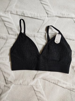 2 Sujetadores tipo top Women'secret sin aros