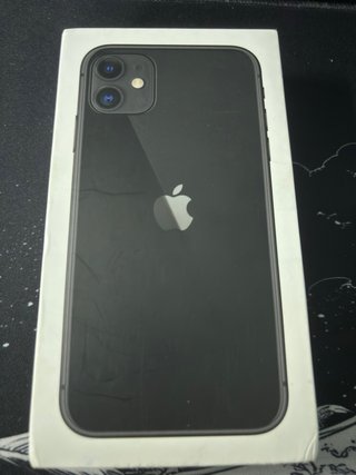 iPhone 11 128GB 81% Batteria