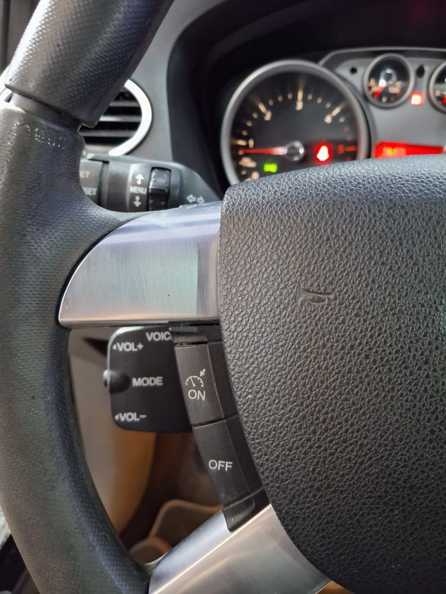 FORD FOCUS II 1.6 TDCi 109