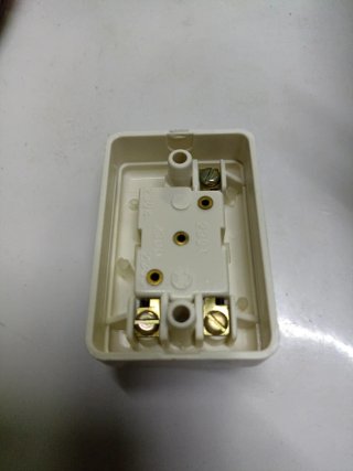 Interruptor conmutador Marca FONTINI