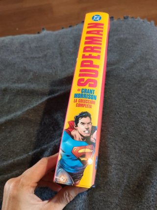 Superman Grant Morrison Omnibus la colección