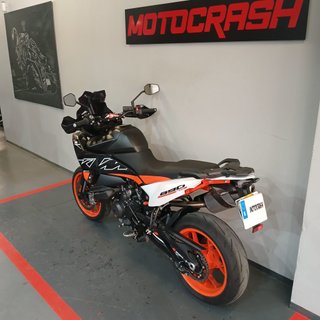 KTM 890 SMT 2024 Negra/Naranja
