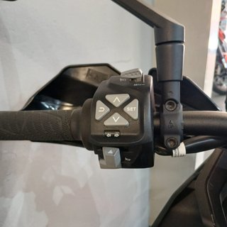 KTM 890 SMT 2024 Negra/Naranja