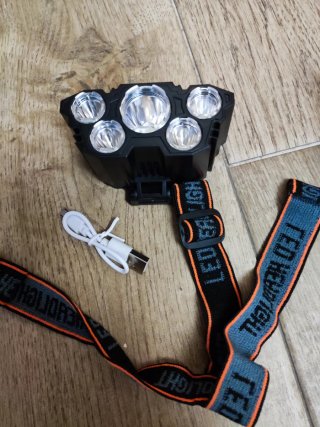 Foco frontal LED USB recargable nuevo a estrenar