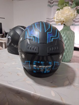 Cascos de moto homologados talla M, 70€ cada uno