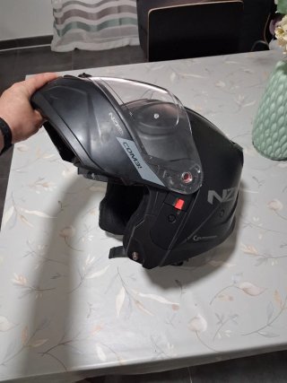 Cascos de moto homologados talla M, 70€ cada uno