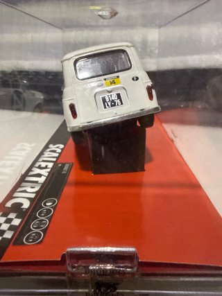 Scalextric Renault 4L East African