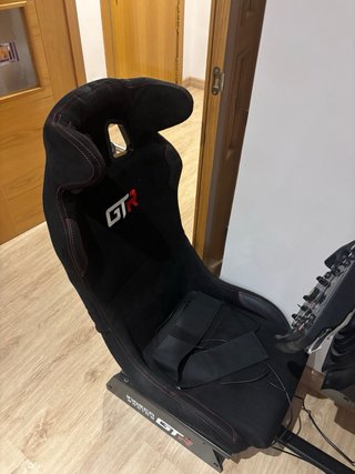 Simulador Thrustmaster - 10h uso