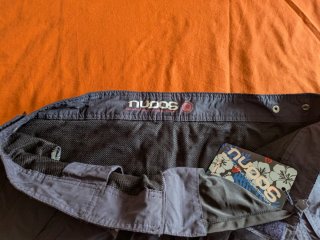 Bermuda Nudos Azul Marino