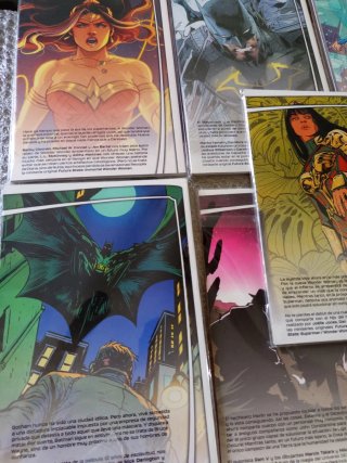 Lote Cómics Estado Futuro DC ECC