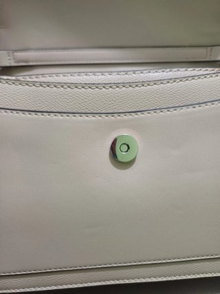 Bolso Guess Beige Cadena