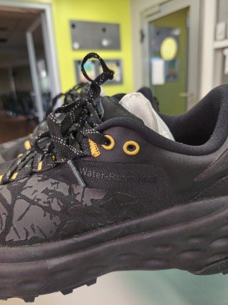 Zapatillas Trail Running Impermeables Nuevas