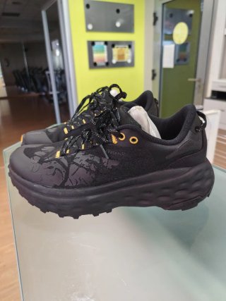 Zapatillas Trail Running Impermeables Nuevas