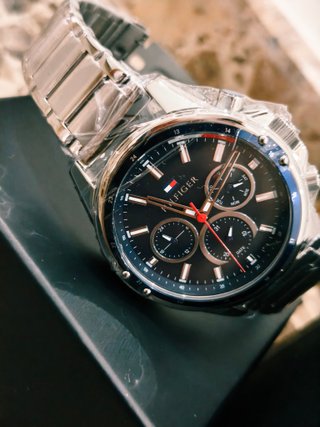 Reloj Tommy Hilfiger Cronógrafo Azul y Plateado