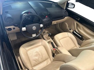 Volkswagen New Beetle 2.0 Cabriolet