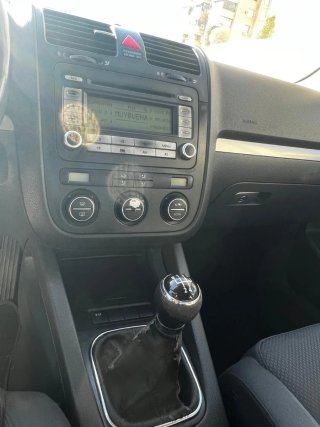 Volkswagen Golf 2005
