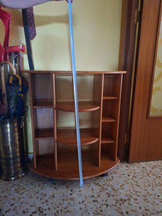 Mueble auxiliar madera con ruedas