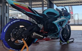 Suzuki GSXR600 K7 Circuito