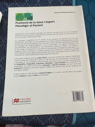 Operacions administratives i documentació sanit...