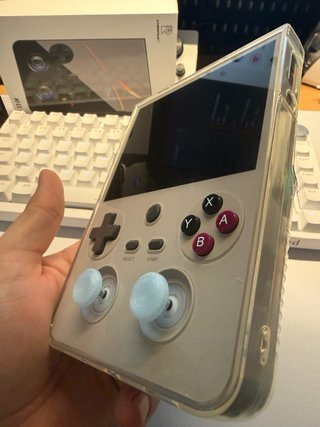 Anbernic RG477V Gris
