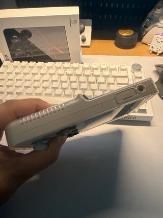 Anbernic RG477V Gris