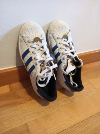 Zapatillas Adidas Superstar Blancas y Azules