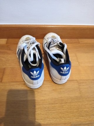 Zapatillas Adidas Superstar Blancas y Azules