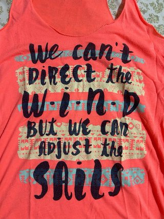 Camiseta tirantes Stradivarius talla M neon