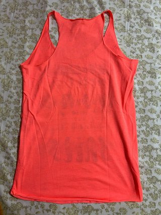 Camiseta tirantes Stradivarius talla M neon