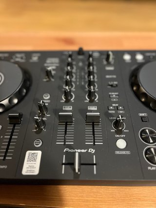 Controladora DJ Pioneer DDJ FLX4 Negra