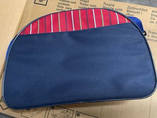 Bolsa de viaje infantil con conejitos