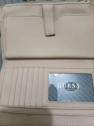 Monedero Guess Beige