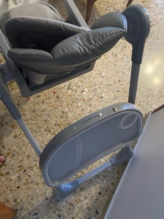 Trona bebé Bebeconfort con colcha usado 3 veces