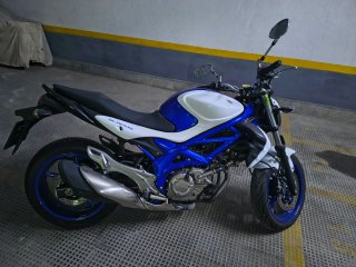 Suzuki Gladius SFV650 2013