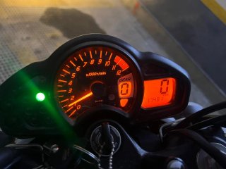 Suzuki Gladius SFV650 2013