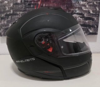 Casco Modular Negro MT Helmets