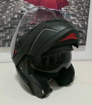 Casco Modular Negro MT Helmets