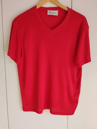 Camiseta roja Blanch's cuello pico